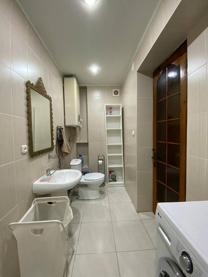 Chasha Polnaya Apartamento Sukhumi Exterior foto